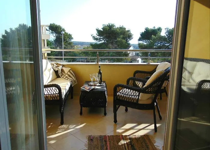 Apartman With A Parking Space Liznjan, Medulin - 13009