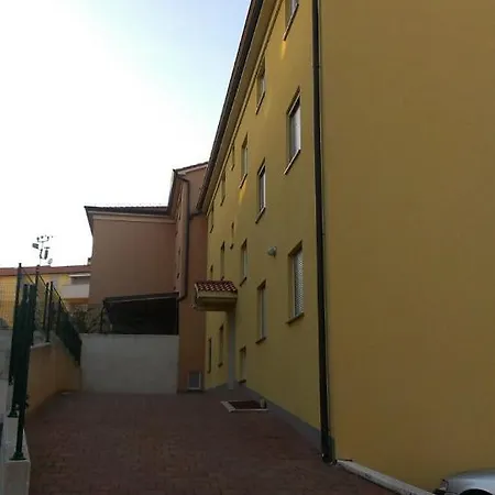 With A Parking Space Liznjan, Medulin - 13009 Appartement